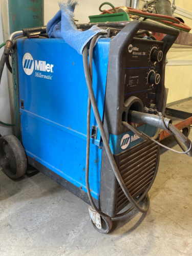 Miller / millermatic 250 Wire Welder Lot # 60