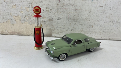 Trademark Models 1/18 Scale Die-Cast Studebaker and 8" H Modern Machinery Gas Pump