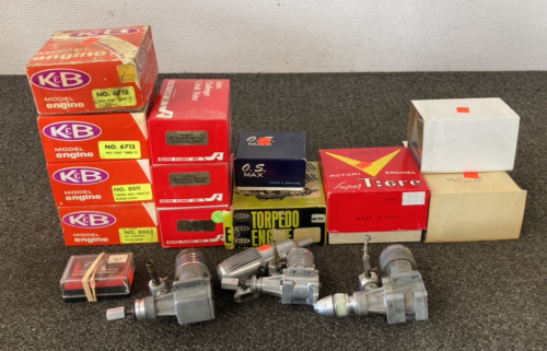 (17) Model Airplane Engines