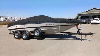 1994 Mariah Shabah Boat with trailer