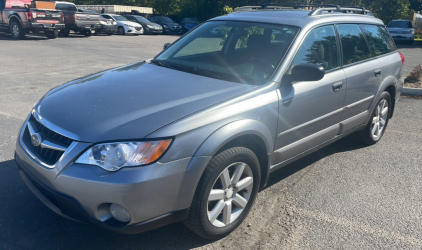 2009 Subaru Outback - AWD!