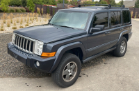 2007 Jeep Commander - 4x4!