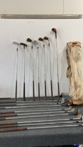 (17) Golf Clubs