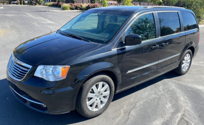 2014 Chrysler Town & Country - 87K Miles!