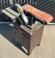 Cal Hawk 6" Belt & 9" Disc Sander w/ Metal Stand/Cabinet on Wheels