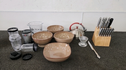 Assorted Kitchenware