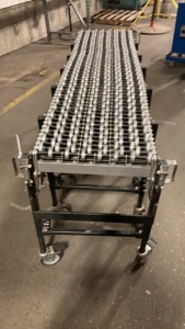 Package conveyor belt