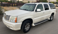 2003 Cadillac Escalade - 4x4!