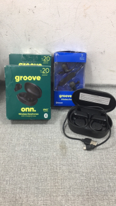 (3) Wireless Earphones, (1) Charging Case For Earphones