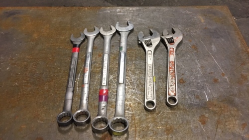 Assorted wrenches