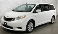 2014 Toyota Sienna - AWD - Runs on Gasoline or CNG!