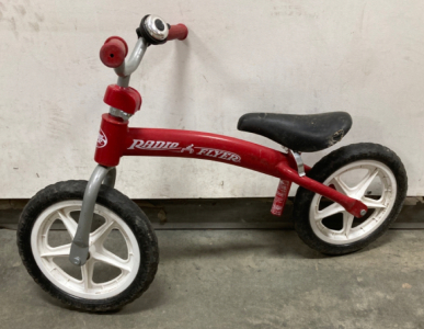 Radio Flyer Balance Bike