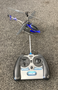 R/C Helicopter With Remote