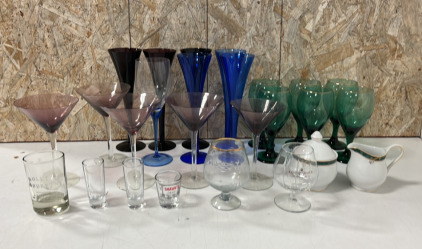 (26) Assorted Pieces of Glassware