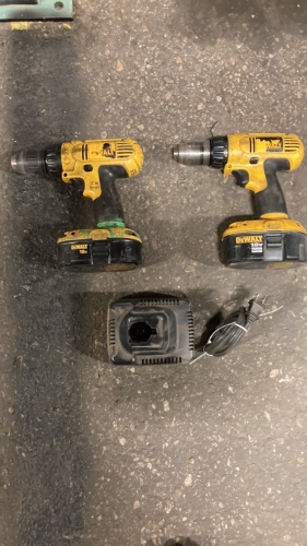 2 DeWalt drills, 2-batteries with charger