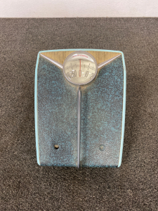 Vintage Health-O-Meter Scale