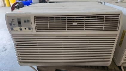 Frigidaire A.C./Heat Unit