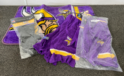 Vikings Bath Rug, Cleaning Gloves, and (2) Scarf & Glove Sets