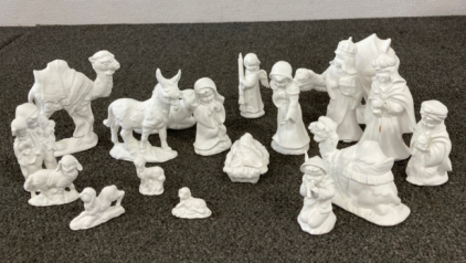 Paintable Nativity Set