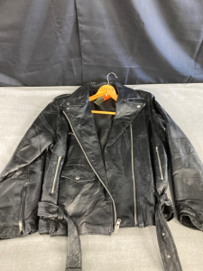 Fight Path Leather Coat Size: Large