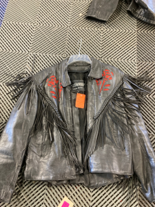 Unik Leather Coat size: Large