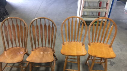 (4) Chairs