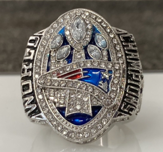 2016 New England Patriots Super Bowl Replica Ring Named To Tom Brady