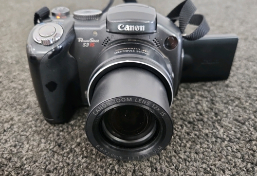 Canon Powershot S3 IS Digital Camera