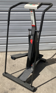 Precor 7.4 Workout Station