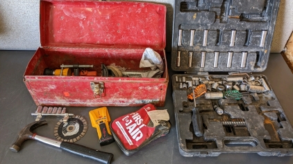 Case & 19" Toolbox w/Contents