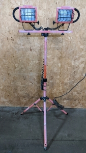 Telescoping Tripod Work Light