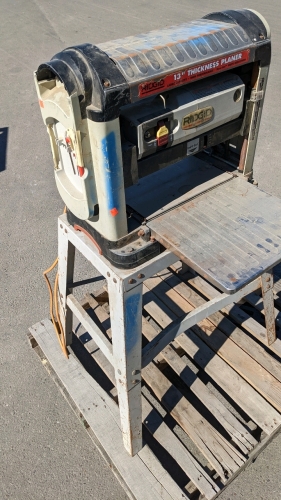 Rigid 13" Thickness Planer