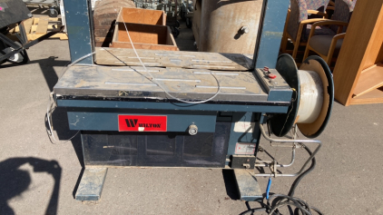 Wilton automatic strapping machine