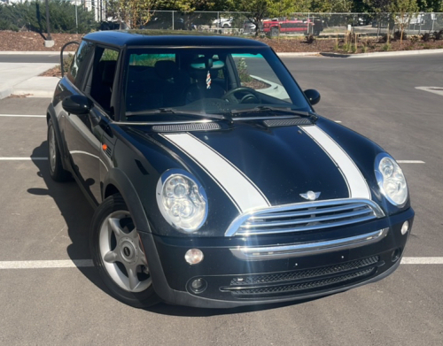 2005 Mini Cooper - Low Miles!