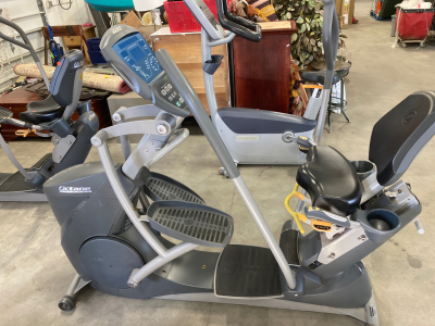 Octane Fitness XR6000 Sitting Eliptical