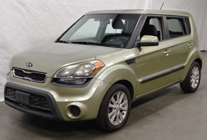 2012 Kia Soul - Gas Saver!