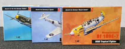 (2) Airplane Model Kits