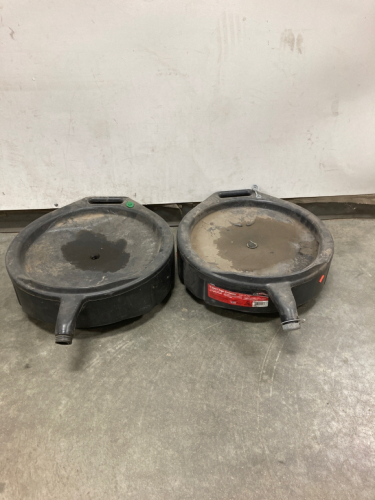 (2) 15 Quart Drain Container