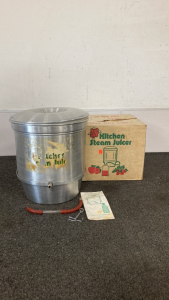 Kitchen Steam Juicer