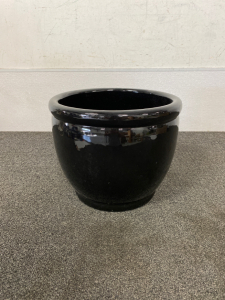 Black Ceramic Pot 13&rdquo; Diameter