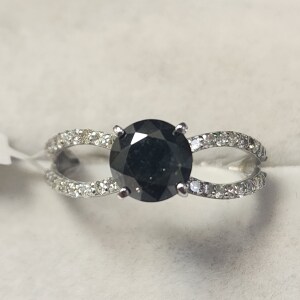 $3105 14K Black Diamond(1.3ct) Diamond(0.3ct) Ring
