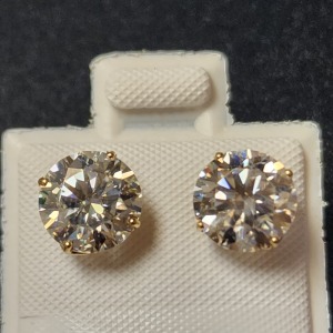 $1335 14K White Moissanite(2.58ct) Earrings
