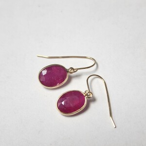 $1240 10K Ruby(4ct) Earrings