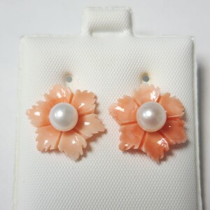 $240 14K Fresh Water Pearl & Poly Coral 2In1 Earrings