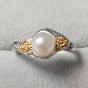 $160 Silver Vintage Fresh Water Pearl Ring