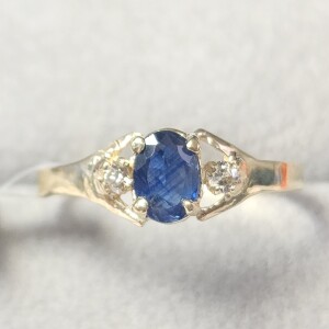 $1095 10K Blue Sapphire(0.6ct) Diamond(0.04ct) Ring