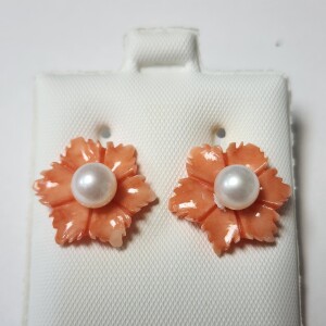 $240 14K Fresh Water Pearl And Poly Coral 2In1 Earrings