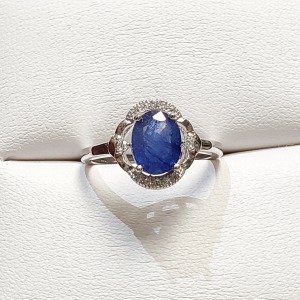 $200 Silver Sapphire(1.2ct) Ring