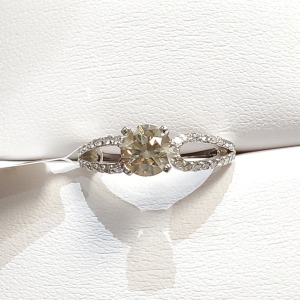 $11585 14K Natural Color Diamond (1.2Ct, Si1, Yellowish Green) 38 Diamonds (.40Ct, I2-I3, G-H) Ring