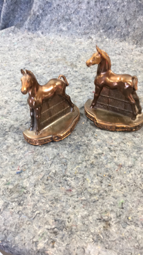 Horse Figure Book Holder